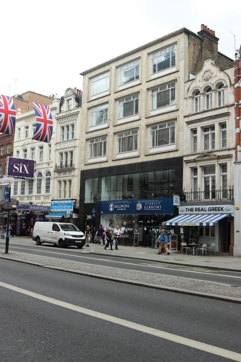 business image 0 188 768x1152