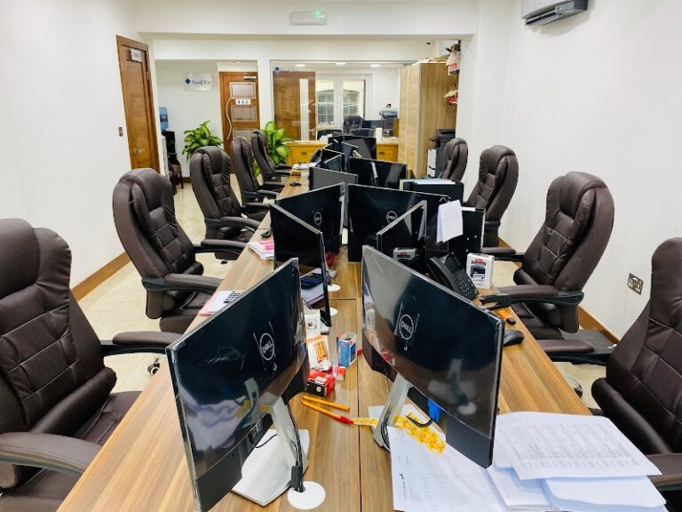 business image 0 197 768x576